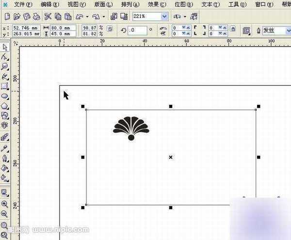 CorelDRAW简单绘制漂亮的花纹边框技巧介绍